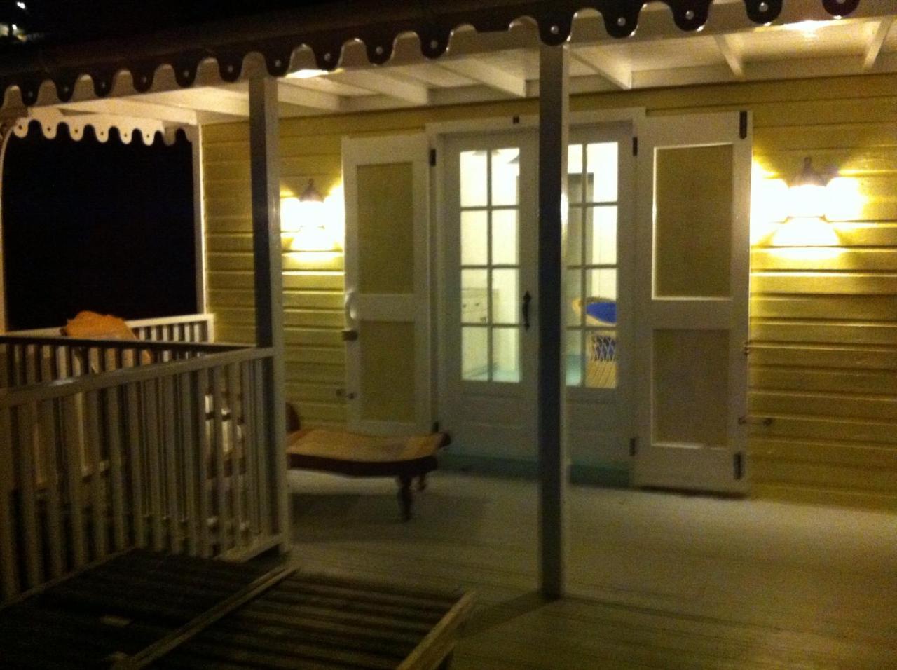 Spice Cottage Five Islands Village Екстериор снимка